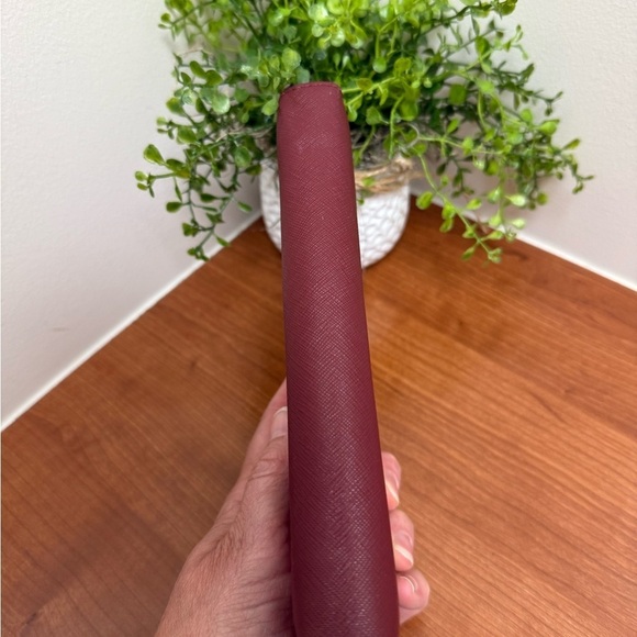 Kate Spape Burgundy Wallet Neda Newberry Lane Saffiano Leather - Picture 9 of 15